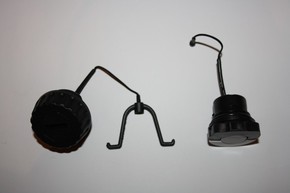 Комплект пробок масло- и бензо- баков для МС 210, МС 230