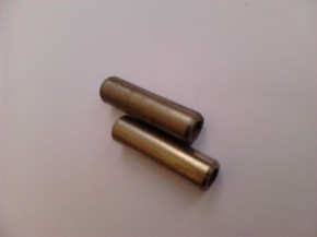 Направляющие клапанов R185