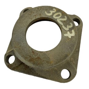 Корпус сальника хвостовика грунтофрезы 1GQN 125-160