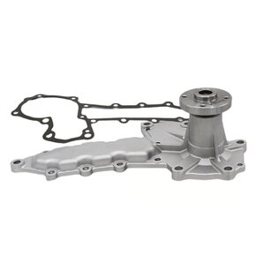 Насос водяной помпа 15521-73039 Kubota D1100 D1102 D1302 D1402 D1403 D1703 V1702 V1902 V1903 V2203 F2803
